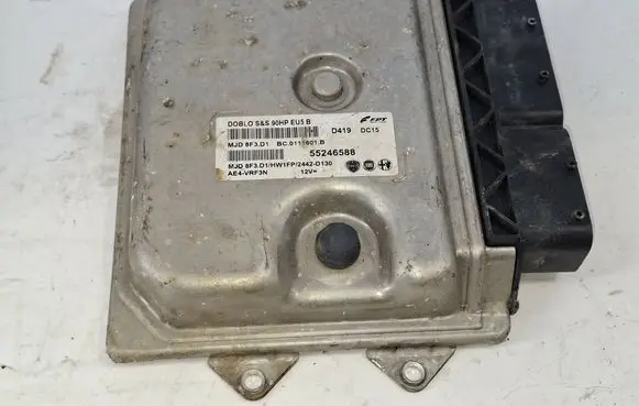 Fiat Doblo Engine control unit/module ECU 55246588 BC0111601B