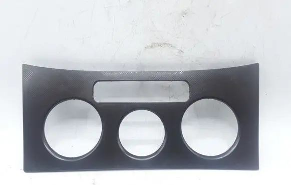 Volkswagen PASSAT B6 Climate control/heater control trim 318470100