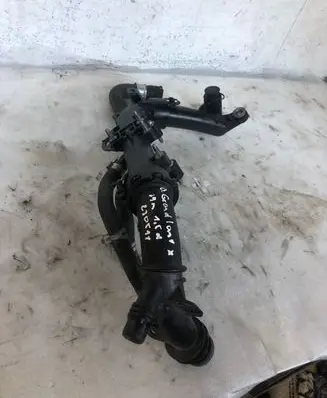 Opel Grandland X Intercooler hose/pipe Z12002105