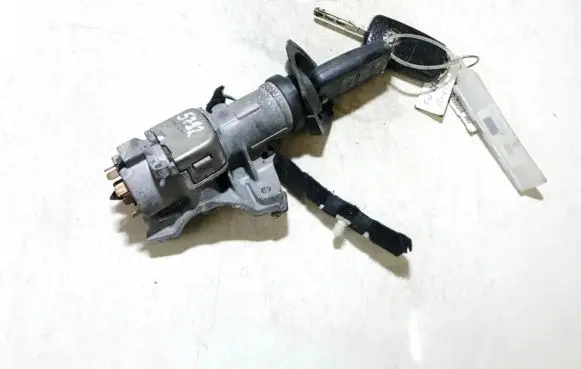 Skoda Superb B5 (3U) Ignition lock 4b0905851