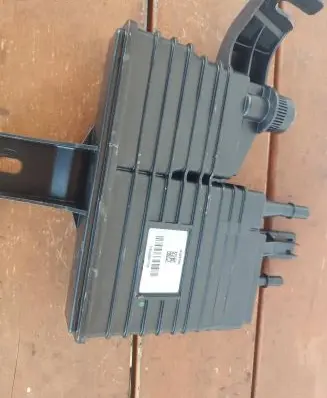 Peugeot 308 Active carbon filter fuel vapour canister 9834281680