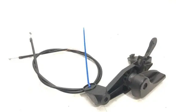 Engine bonnet/hood lock release cable
