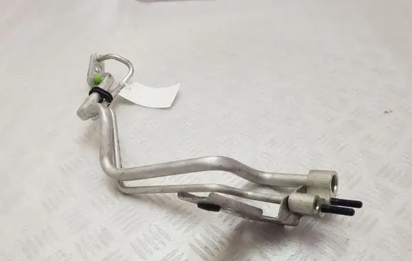 Jeep Grand Cherokee Air conditioning (A/C) pipe/hose 68105596AB