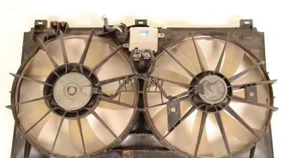 Lexus GS 300 350 430 450H Radiator cooling fan shroud 8925730070 1636331050