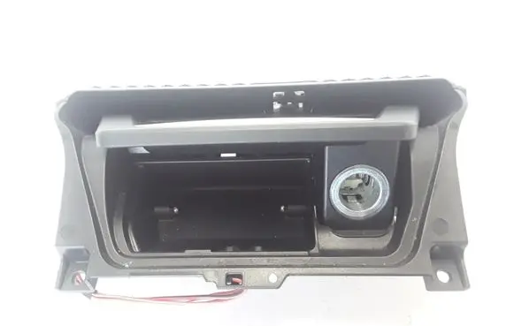 BMW 5 F10 F11 Ashtray (front) 9171558