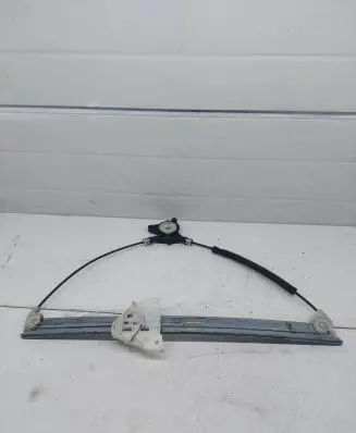 Mazda 5 Front window lifting mechanism without motor PBTG30