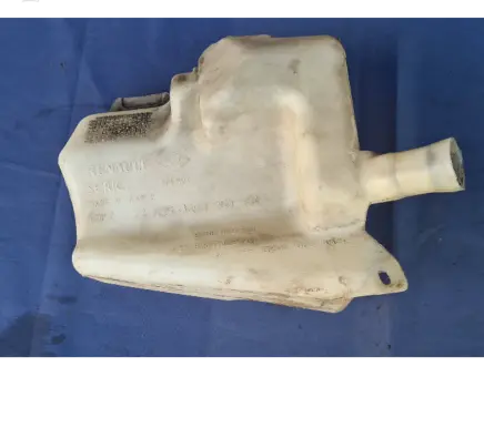 Renault Espace IV Windshield washer fluid reservoir/tank 8200050361