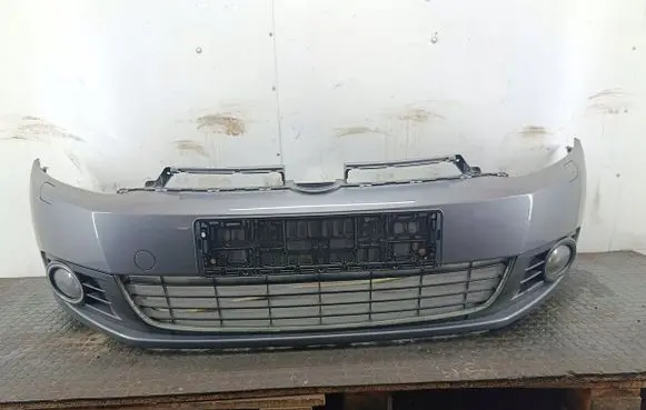 Volkswagen Golf VI Front bumper
