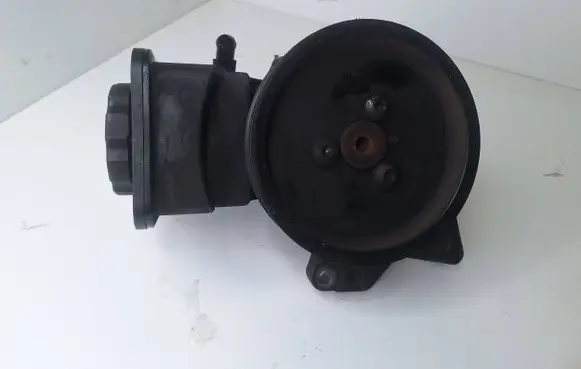 BMW X3 E83 Power steering pump 340519601F 7692974536
