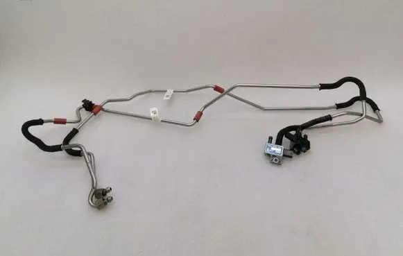 BMW M8 F93 Gran Coupe Exhaust pressure sensor 8746944