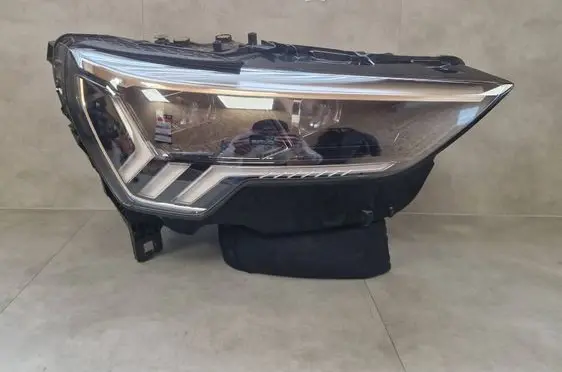 Audi Q3 F3 Headlight/headlamp 83A941036C 1090025 11016980000