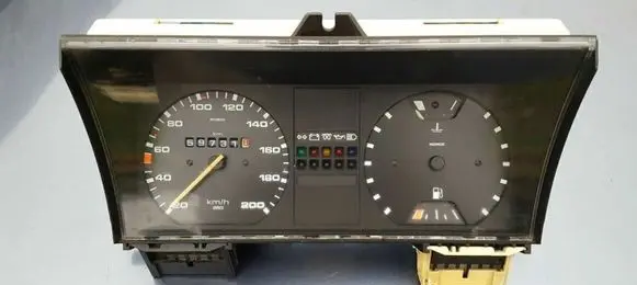 Volkswagen Jetta II Speedometer (instrument cluster) 191919033FF