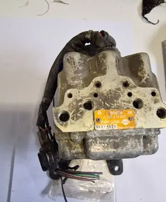 Audi A4 S4 B5 8D ABS Pump 0265214202