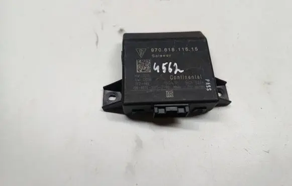 Porsche Panamera (970) Gateway control module 97061811515 2840763005300 1N015274