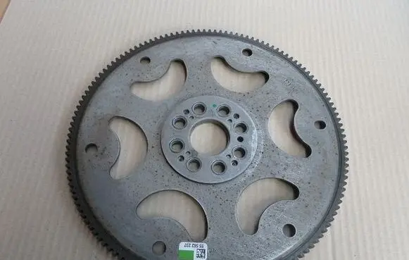 Opel Insignia A Camshaft pulley/ VANOS 55562237-T