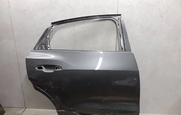 Audi e-tron Rear door
