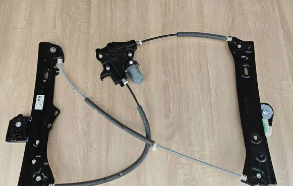 BMW 4 G22 G23 G24 G26 Front door electric window regulator 9854491 9854229