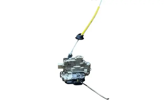 Audi A3 S3 A3 Sportback 8P Front door lock CZ4F2837015 4F2837015