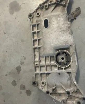 Volkswagen Golf IV Front subframe 1k0199369F