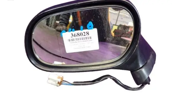 Front door electric wing mirror