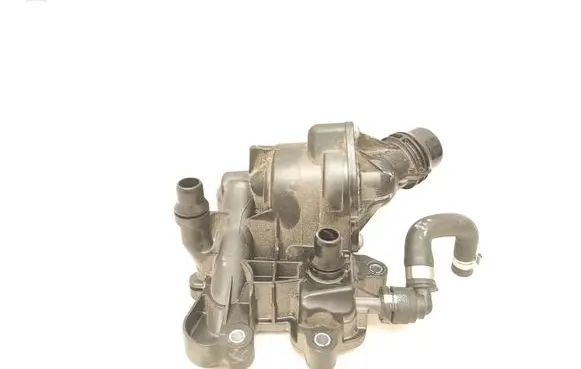 BMW 4 G22 G23 G24 G26 Thermostat 8581627