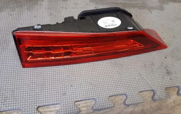 Volvo XC60 Tailgate rear/tail lights 31656674