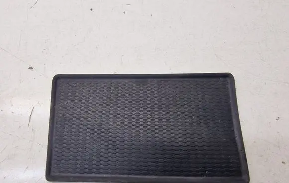Hyundai Tucson TL Central console drawer/shelf pad 84634D7500