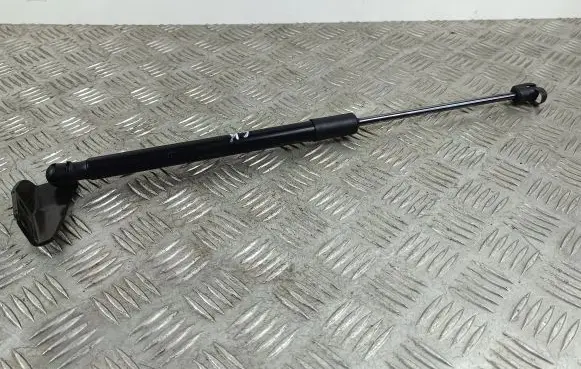 Suzuki SX4 S-Cross Tailgate/trunk strut/damper 8386063T00