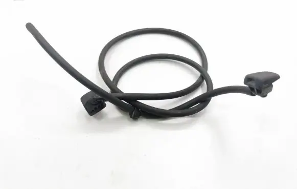 Windshield washer spray nozzle