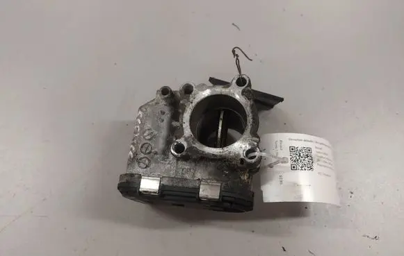Renault Scenic I Throttle valve 8200330810D 8200330812