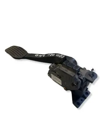 Volvo S60 Accelerator throttle pedal 6PV00853703 30636006
