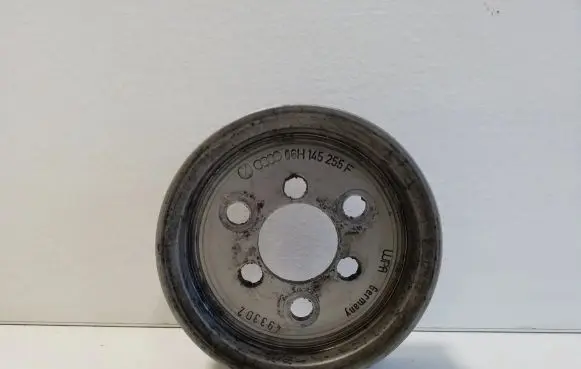 Volkswagen Transporter - Caravelle T5 Power steering pump pulley 06H145255F