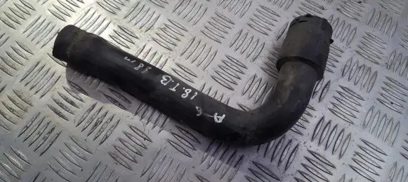 Audi A6 S6 C5 4B Engine coolant pipe/hose 8d0121101k