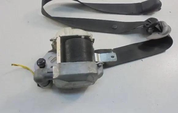 Hyundai i30 Set of seat belts 888202R900