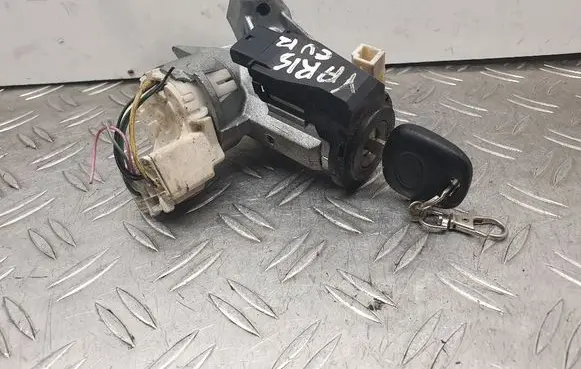 Toyota Yaris Ignition lock N0502241 N0502241256B