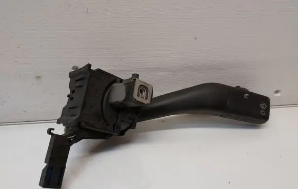 Volkswagen Touran I Wiper control stalk 1K0953519