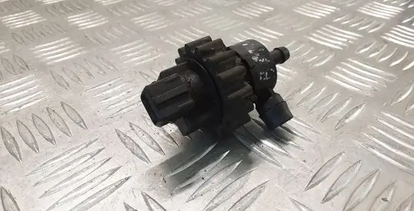 Valve vacuum