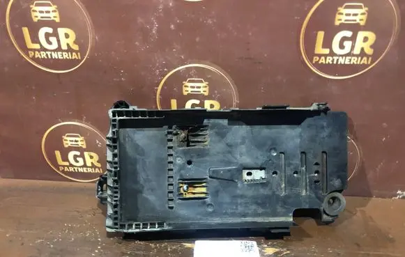 Ford Galaxy Battery tray 6G9110723A