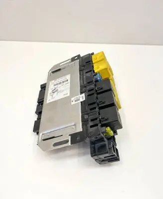 Mercedes-Benz SL R230 Fuse module A2305451932 A2305401550