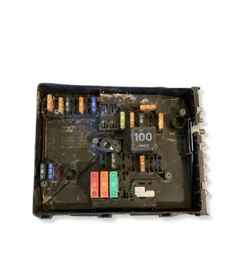 Volkswagen Caddy Fuse module 1K0937125A 017183071 0645485237