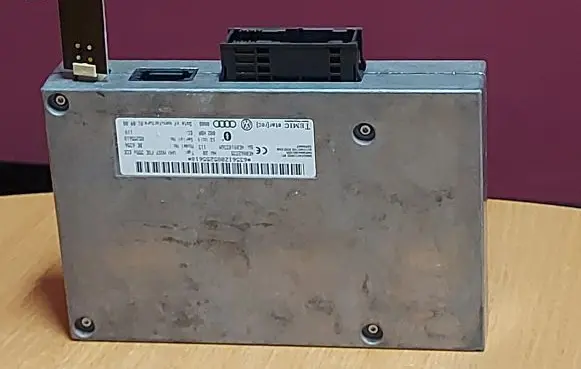 Audi A4 S4 B8 8K Bluetooth control unit module 4E0910336M 4E0862335