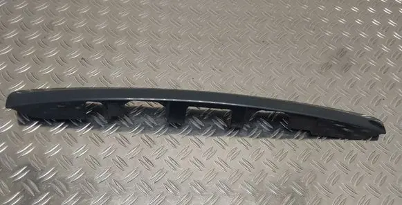 Toyota Avensis T270 Trunk door license plate light bar 7680105100 7680105120