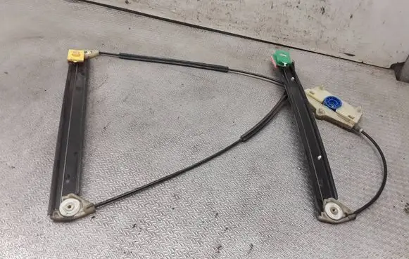 Audi A6 S6 C6 4F Front window lifting mechanism without motor 