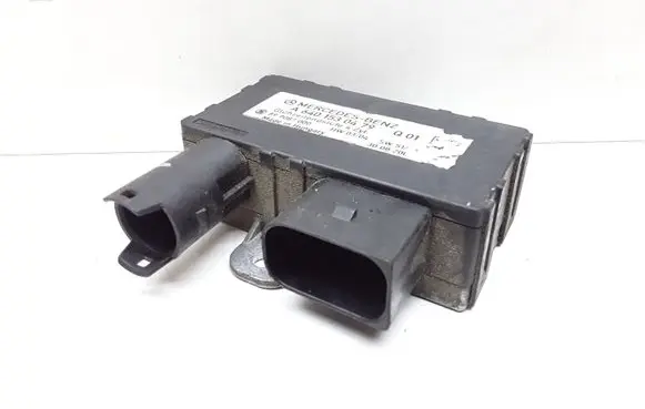 Glow plug pre-heat relay
