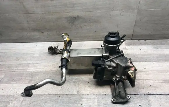 Audi A6 C7 EGR valve cooler 059131511AF 032140070 172844