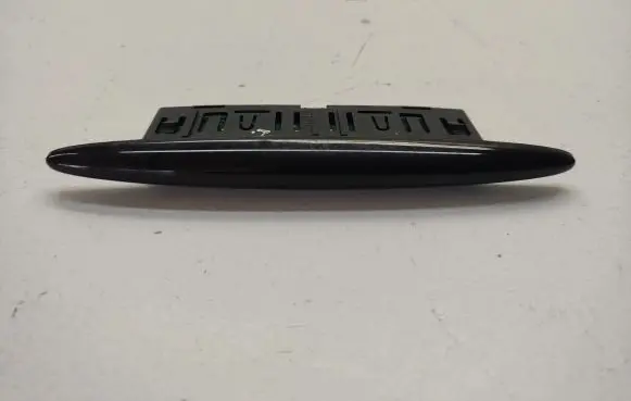 Mercedes-Benz A W176 Parking PDC sensor display screen A1725420023