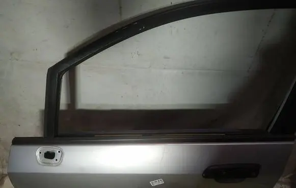 Honda Jazz Front door glass trim molding 