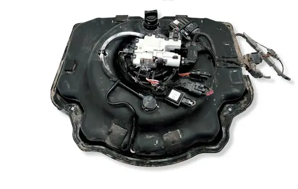Volkswagen Touareg II AdBlue liquid reservoir 7P6131877H