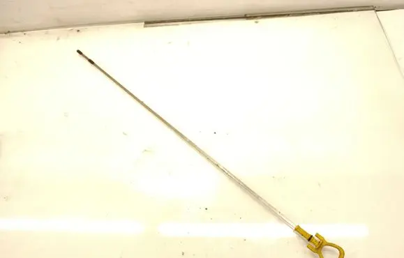 Mercedes-Benz SLK AMG R172 Oil level dip stick 65123