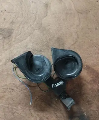 Peugeot 3008 I Horn signal 9657476680